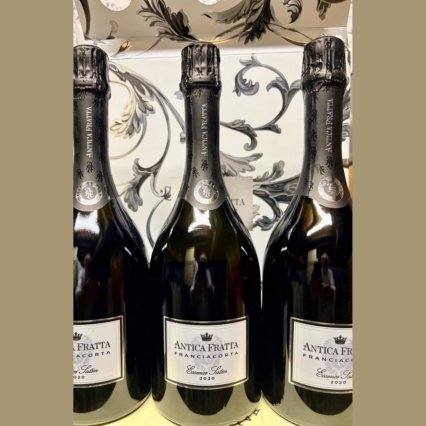 Luxe doos Antica Fratta Essence Saten DOCG 2020 (3 flessen)